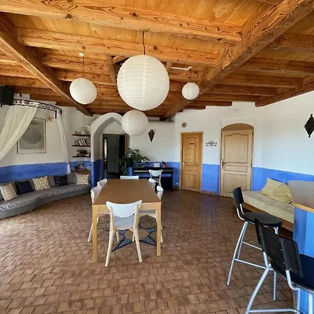 Дом отдыха L'Etoile De Jor Eco-Lodge, A Ground Floor Ecologically Renovated Home With Pool And View