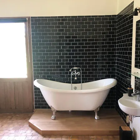 L'Etoile De Jor Eco-Lodge, A Ground Floor Ecologically Renovated Home With Pool And View Дом отдыха *