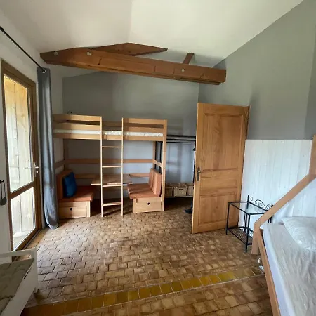 L'Etoile De Jor Eco-Lodge, A Ground Floor Ecologically Renovated Home With Pool And View Дом отдыха Plazac