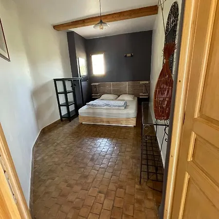 L'Etoile De Jor Eco-Lodge, A Ground Floor Ecologically Renovated Home With Pool And View Дом отдыха